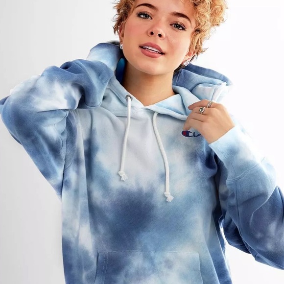 Champion Tops - NWOT Champion Tie-Dye Pull Over Hoodie